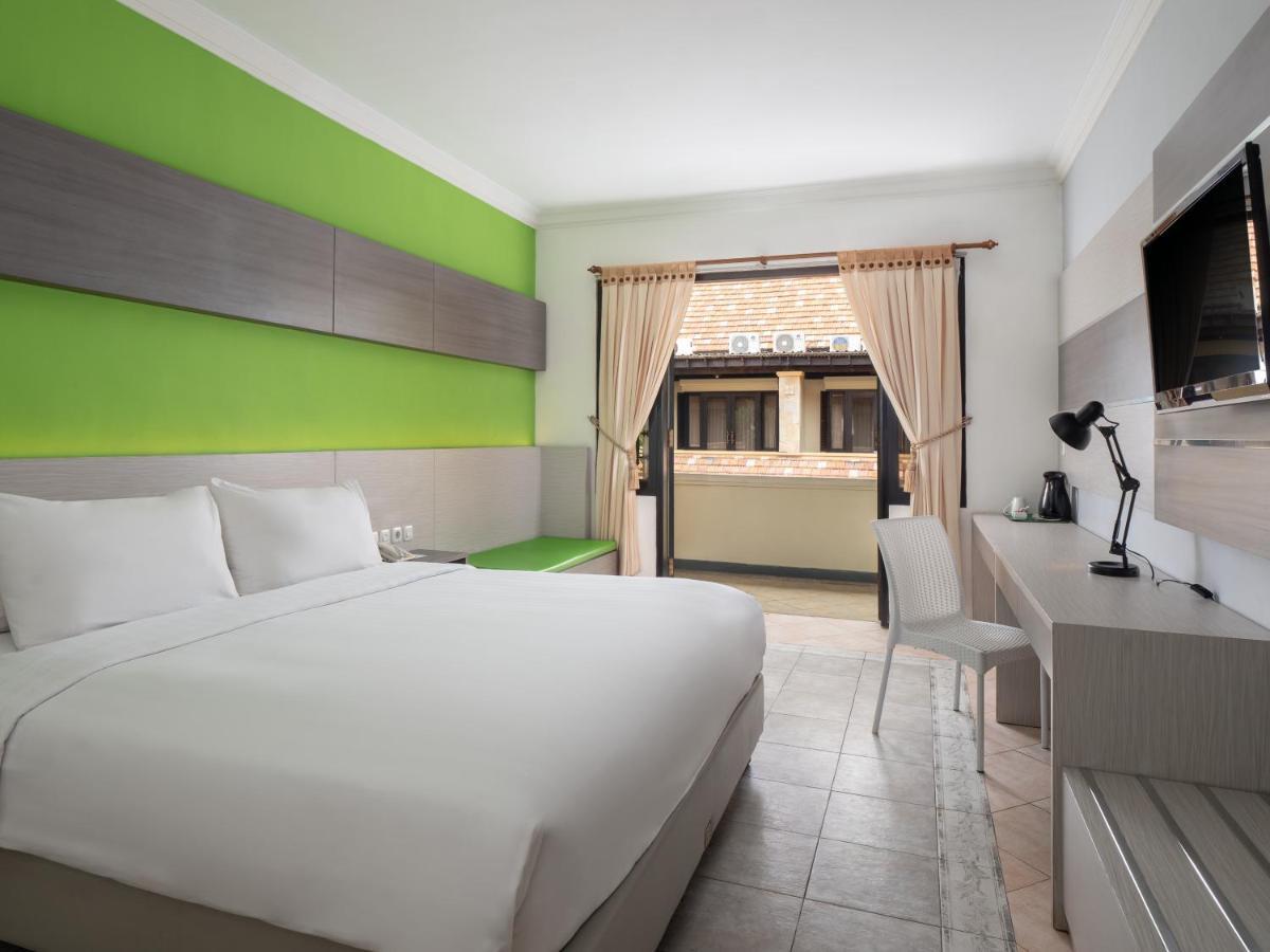 Lotus Garden Hotel Kediri  Zewnętrze zdjęcie
